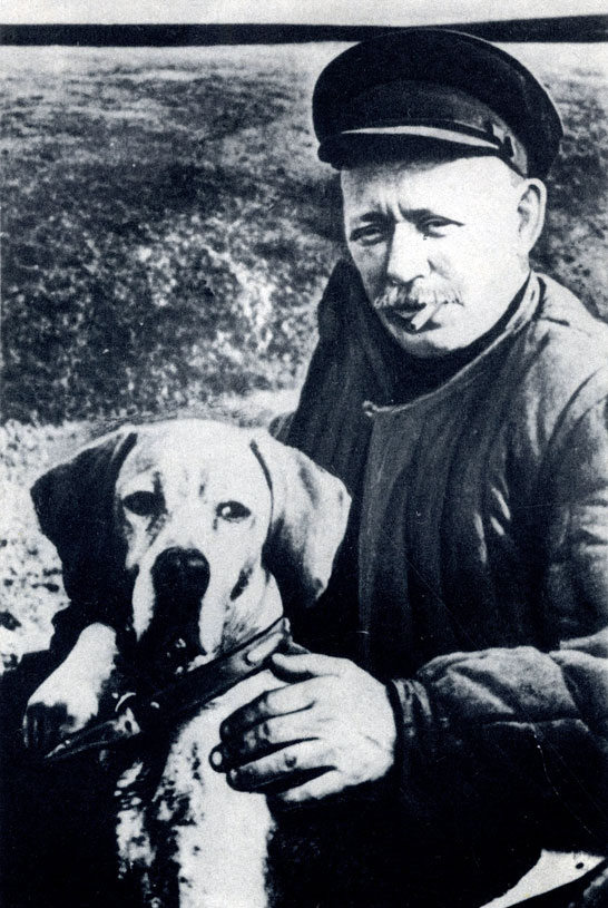 М. А. Шолохов на охоте, 1960